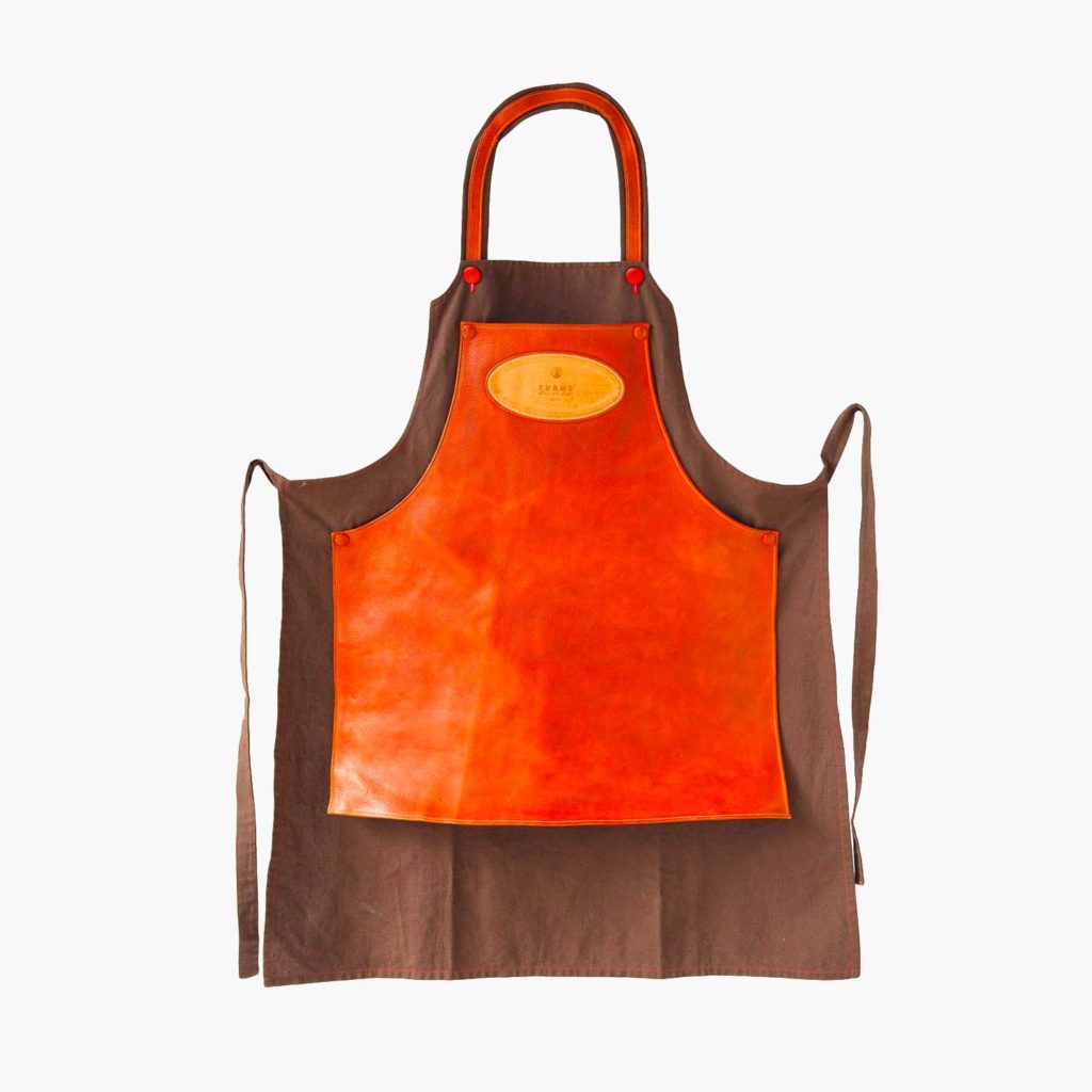 Leather apron in brown