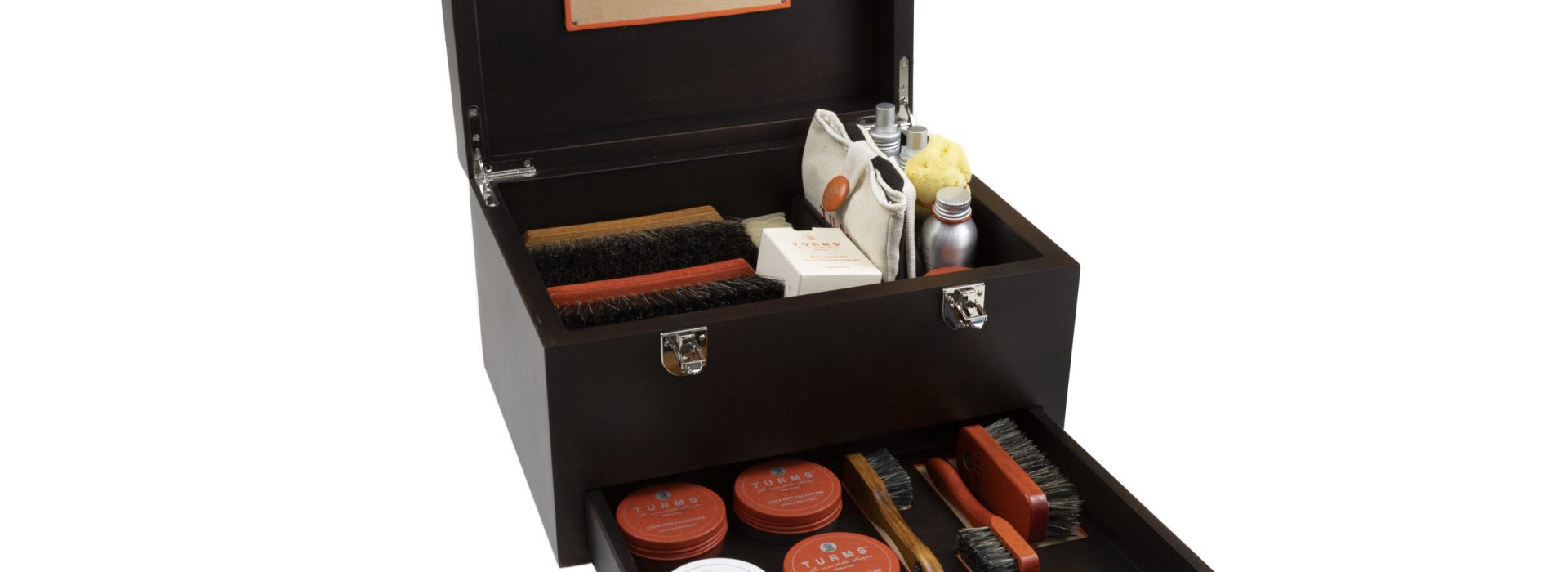 shoecare kit open